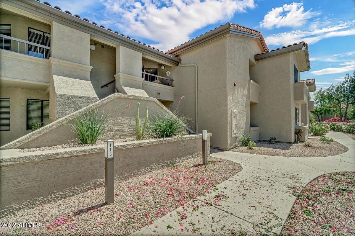 9460 E Mission Ln photo 2