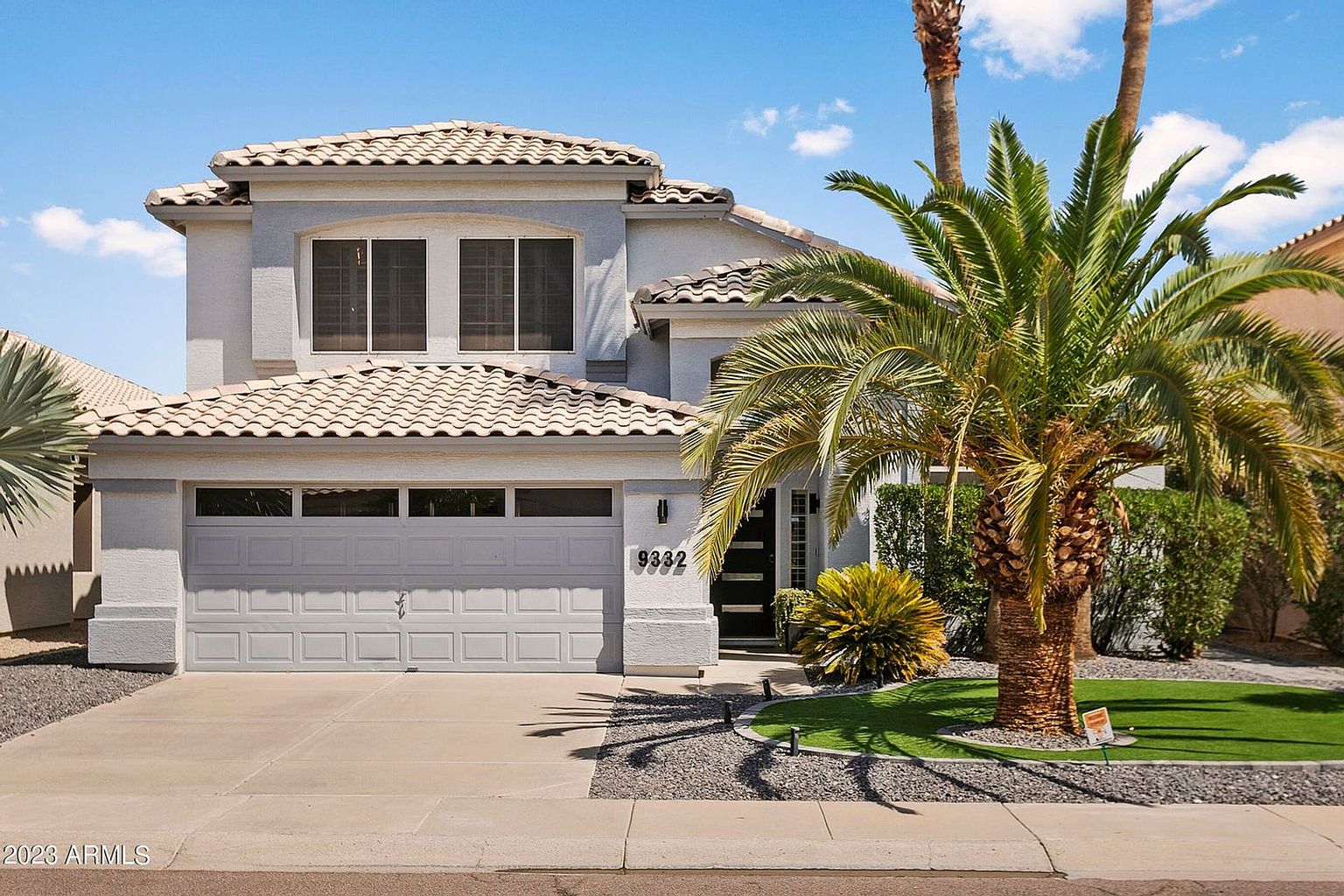 9332 E Karen Dr