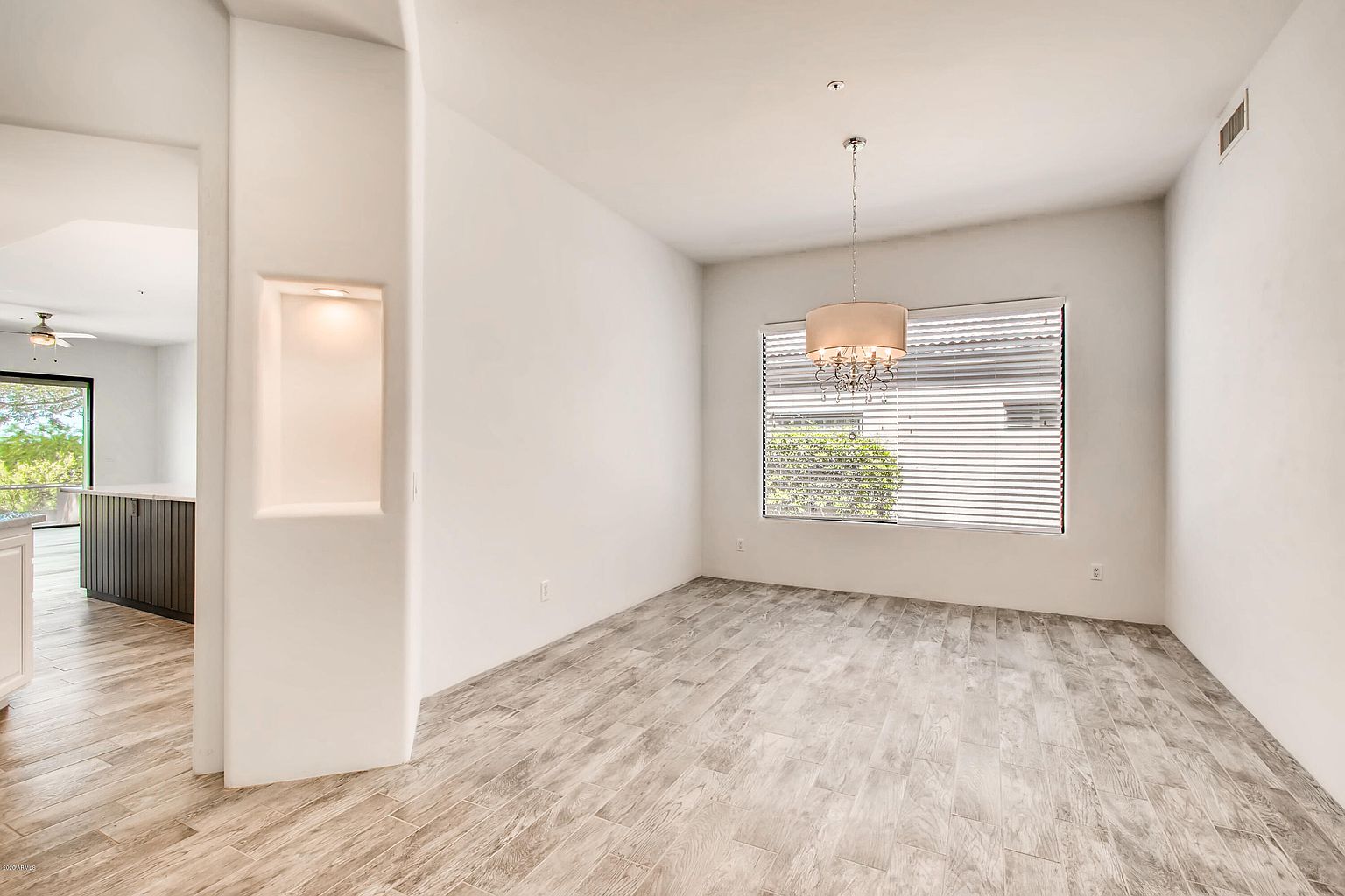 11015 E Desert Vista Dr Scottsdale, AZ 85255 photo 5