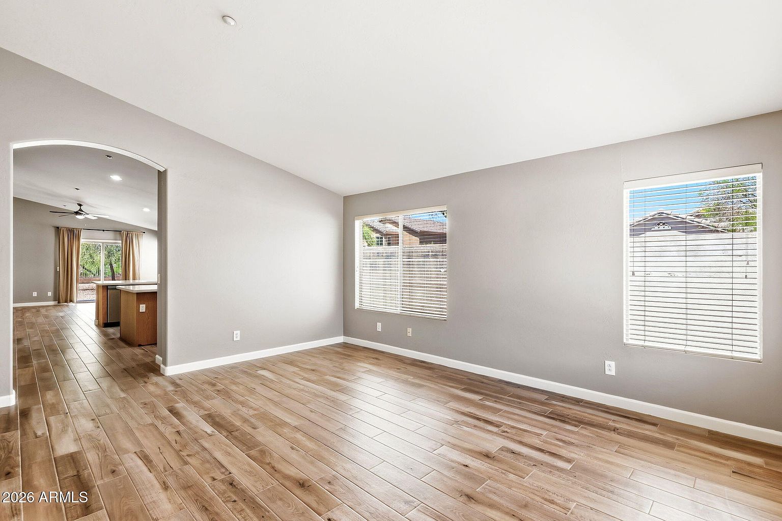 15192 N 104th Way photo 3