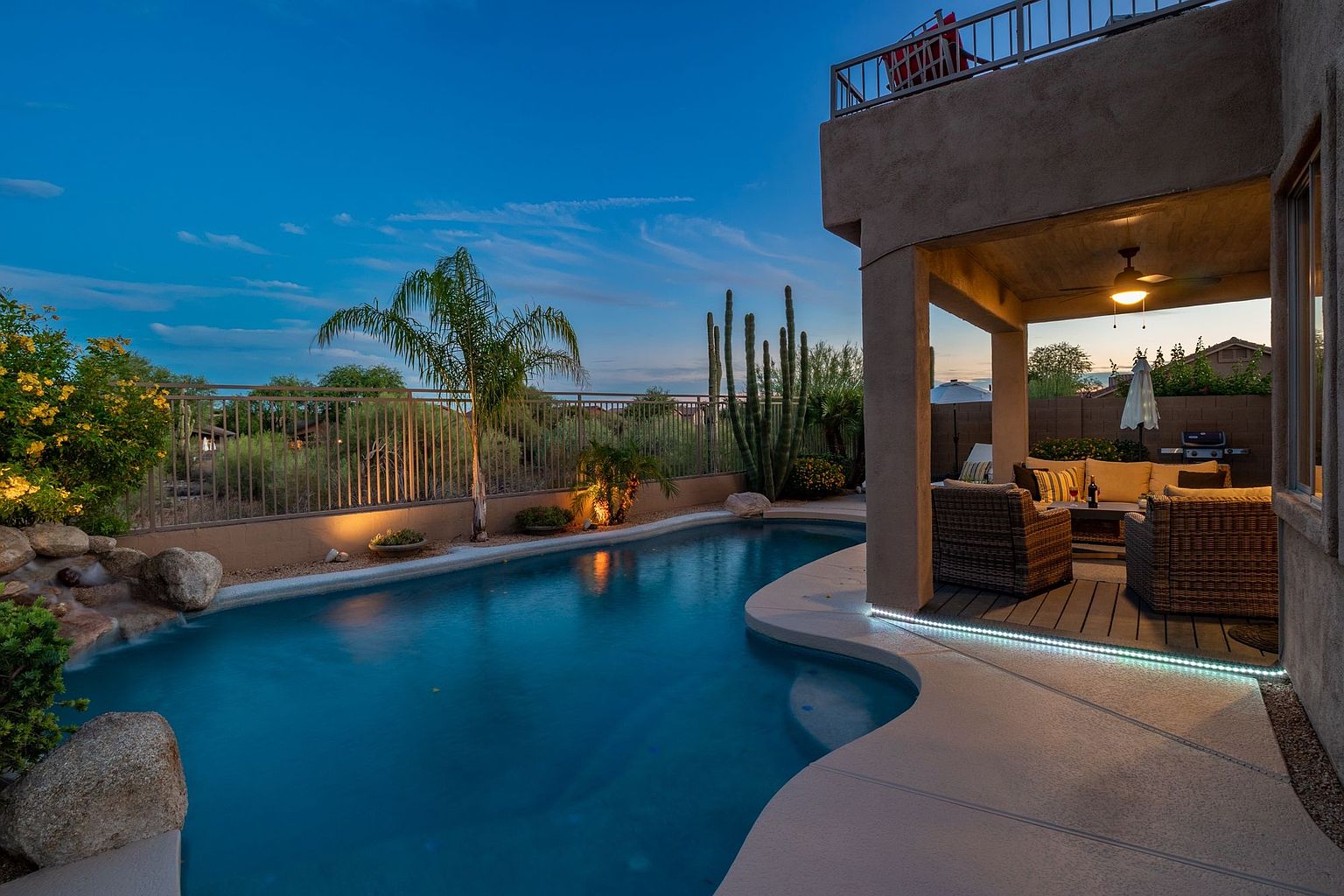 10353 E Karen Dr photo 2