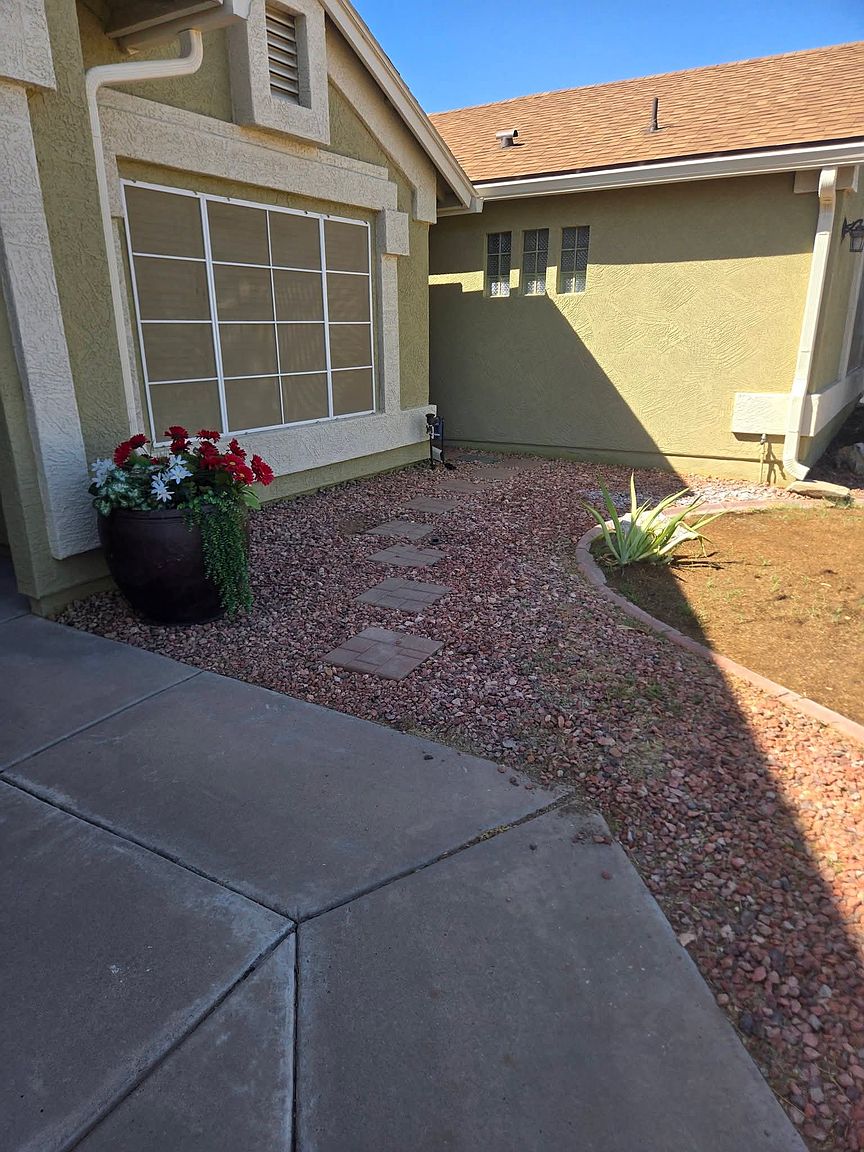 7365 E Ivyglen St photo 4