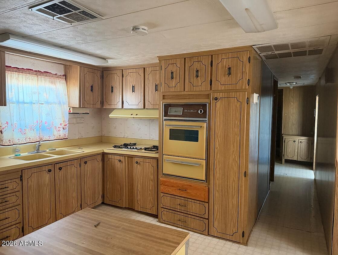 131 N 88th Way Mesa, AZ 85207 photo 2