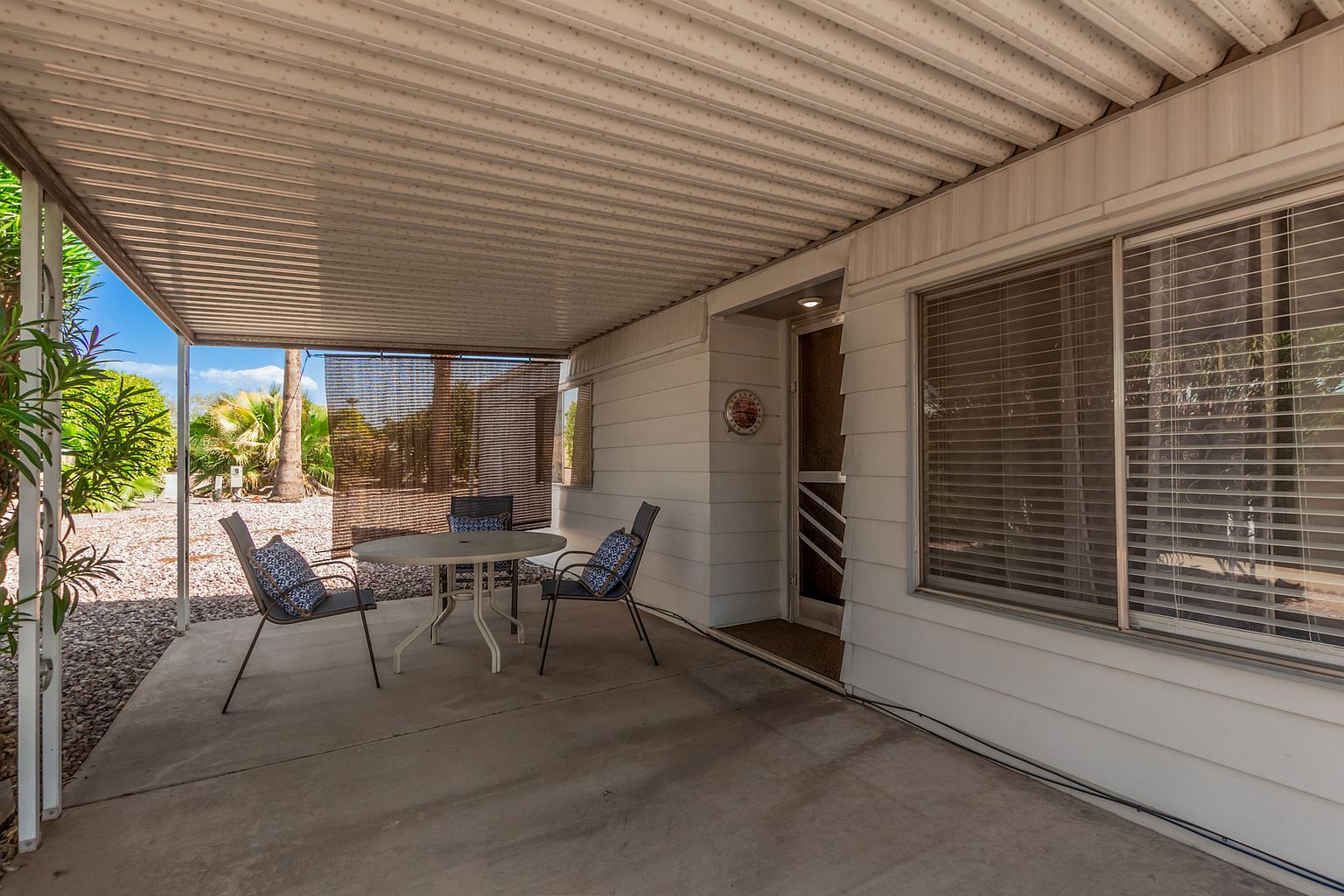 729 S Park View Cir photo 2