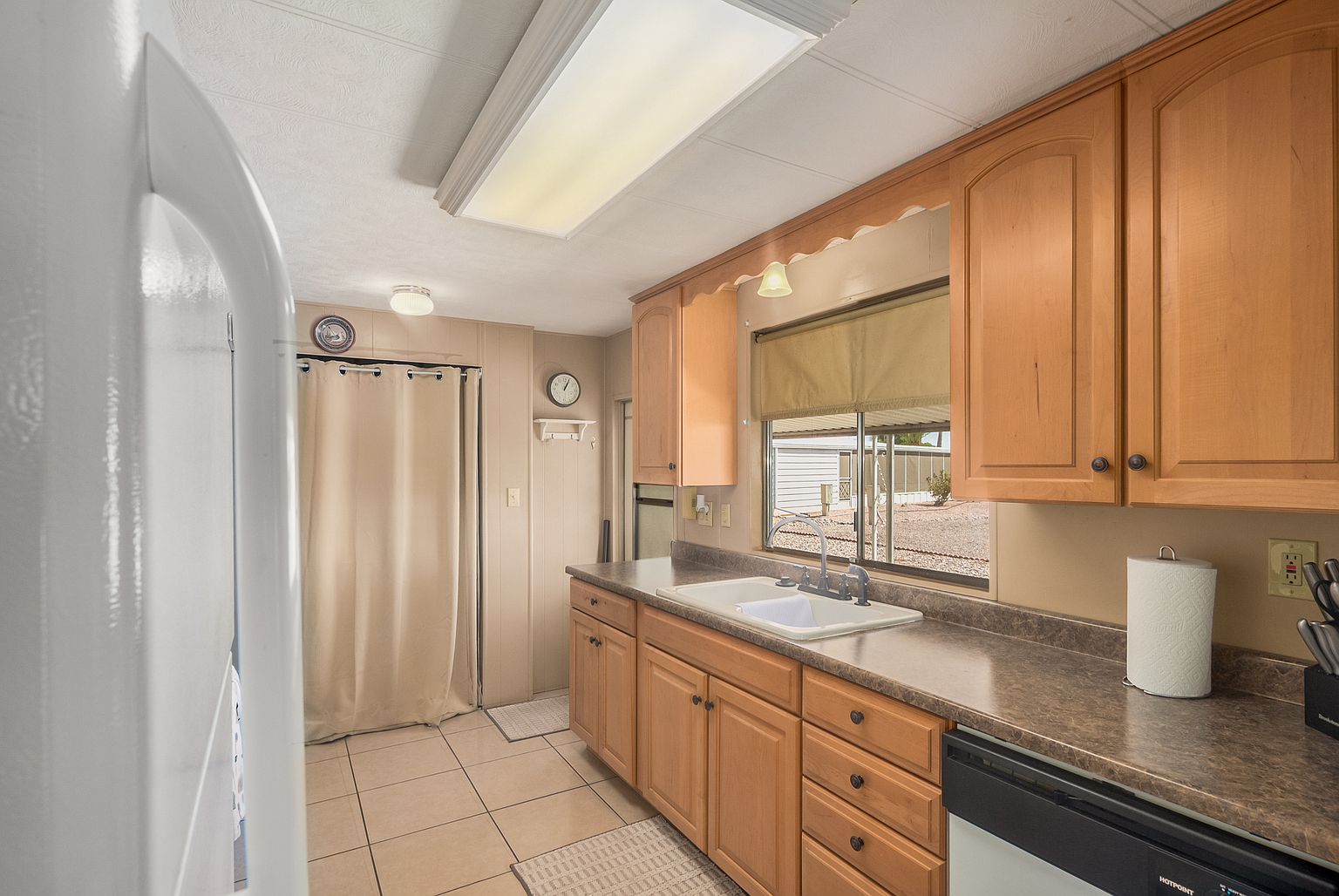 729 S Park View Cir photo 5