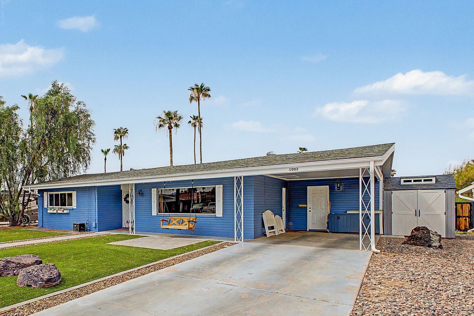 1002 S Longwood Loop photo 4