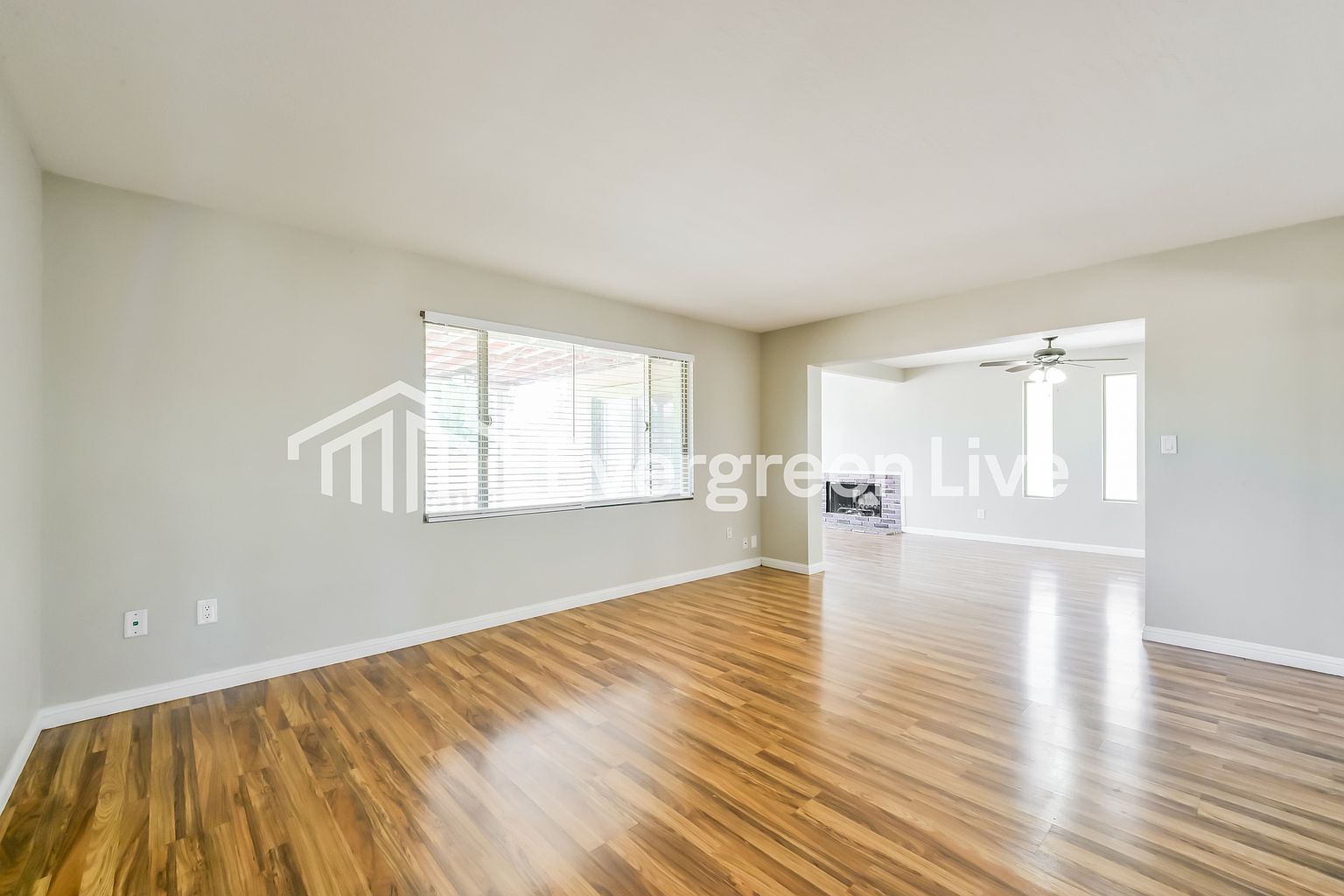 835 S Revolta Cir photo 3