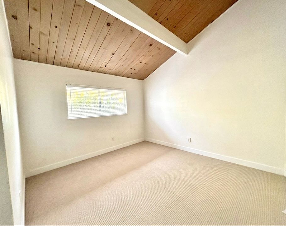9 Jade Ct photo 5