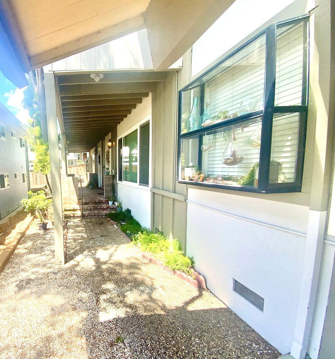 9 Jade Ct photo 2