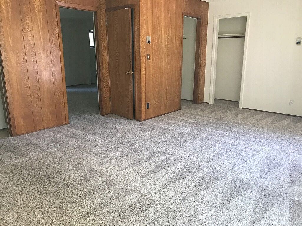 190 Tunstead Ave photo 3