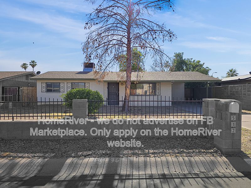 512 S 75th Pl photo 2