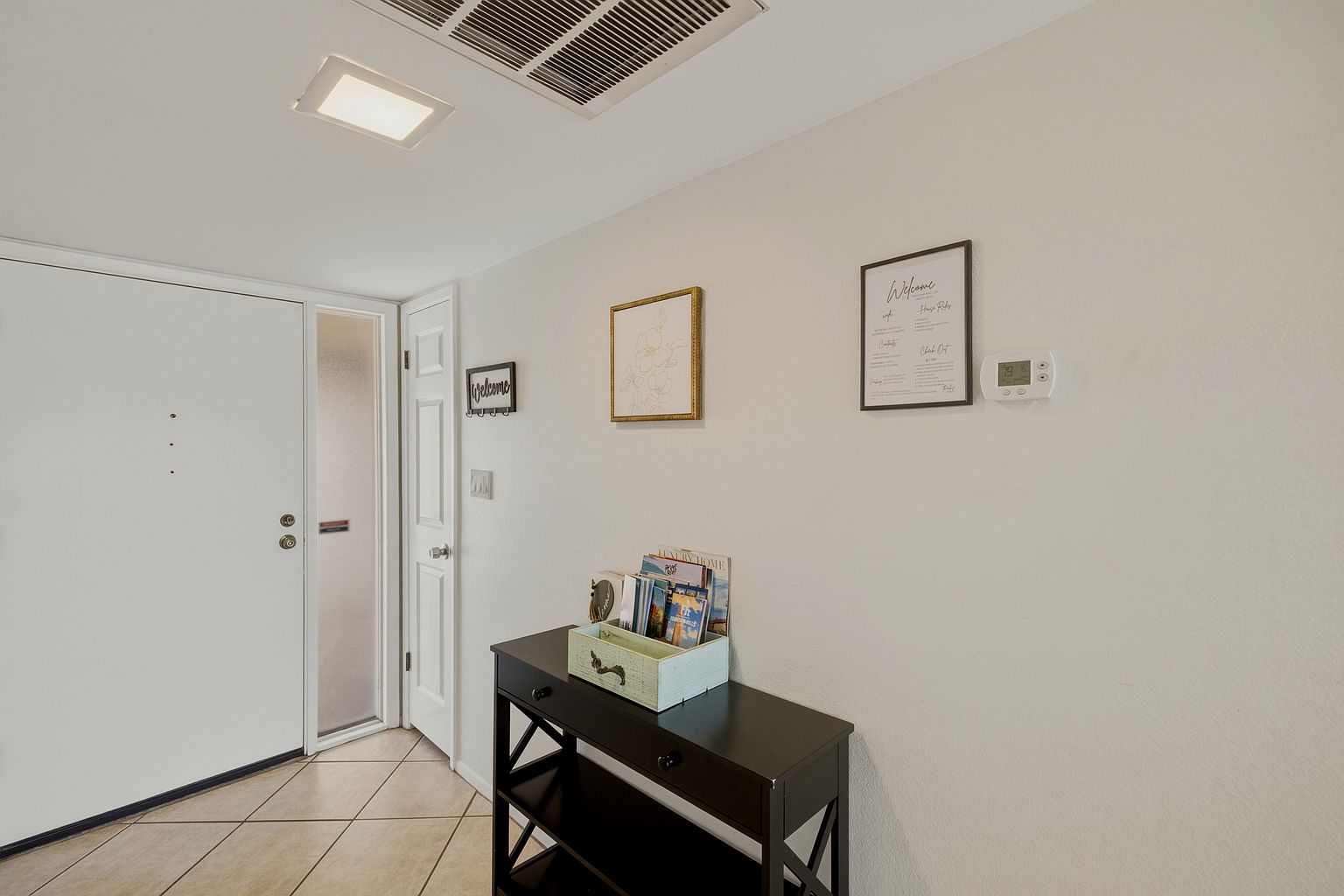 Charming 2BR Condo in Mesa photo 3