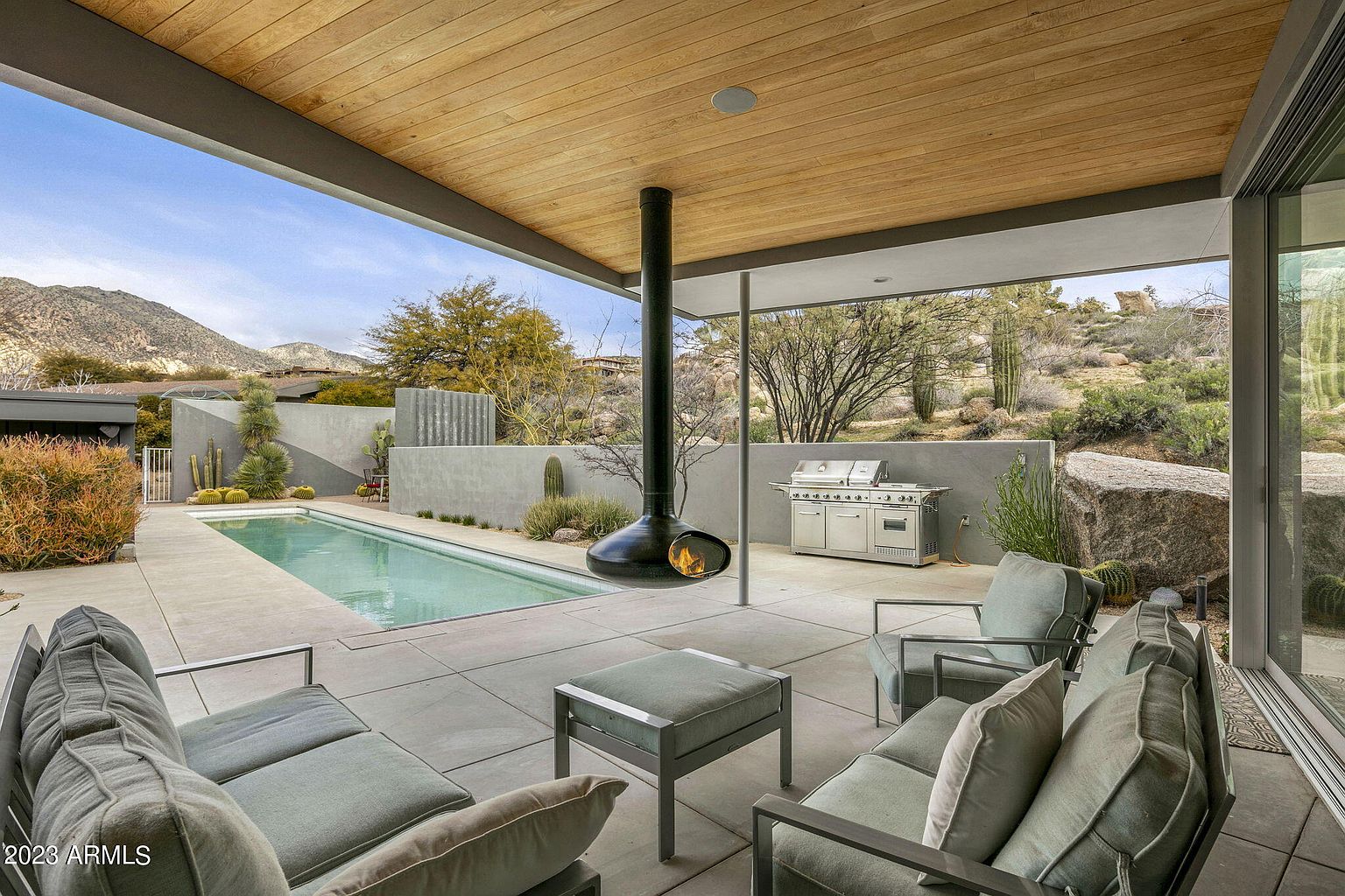 11426 E Kendra Ln Cave Creek, AZ 85331 photo 2