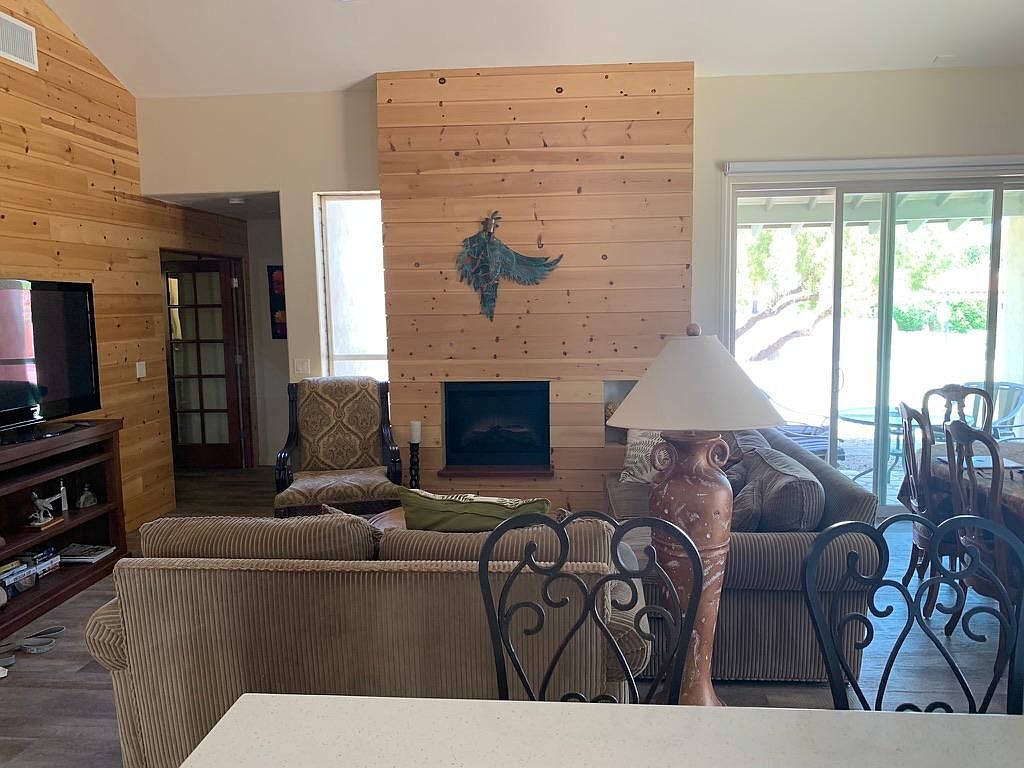 26045 N Bravo Ln photo 3