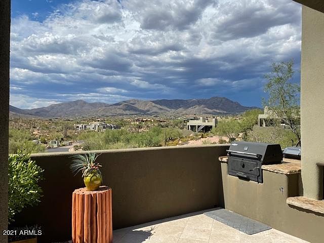 9915 E Graythorn Dr Scottsdale, AZ 85262 photo 2