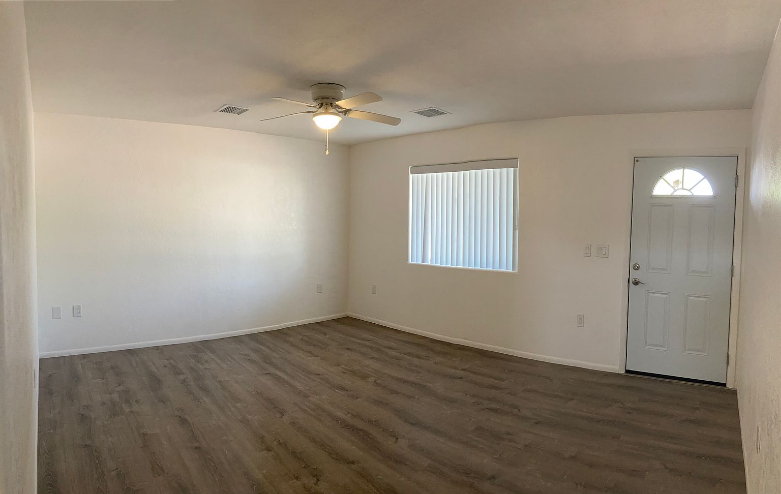 414 S 99th Pl photo 2