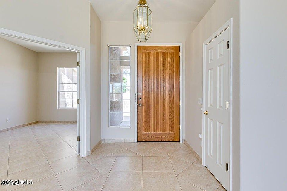 1714 S Rialto photo 5