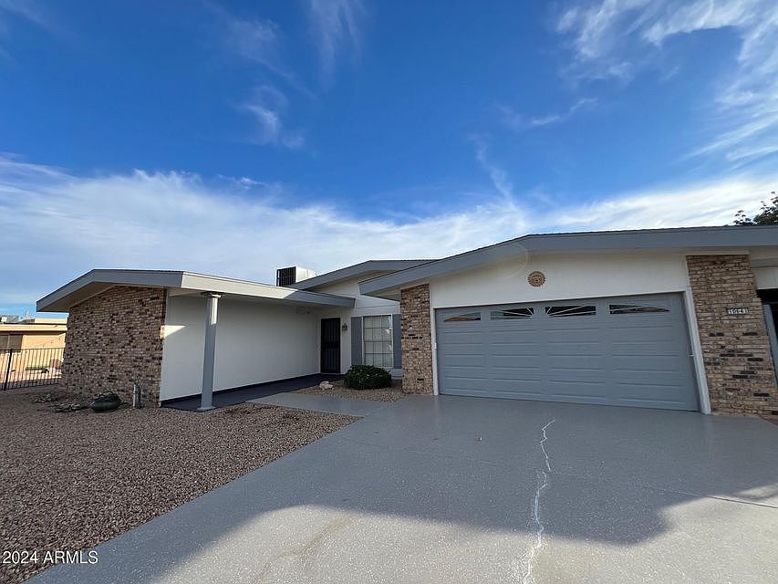 10641 W Boswell Blvd Sun City, AZ 85373 photo 2