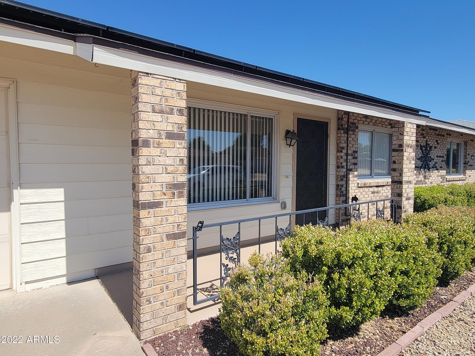 9714 W Hawthorn Ct Sun City, AZ 85351 photo 5