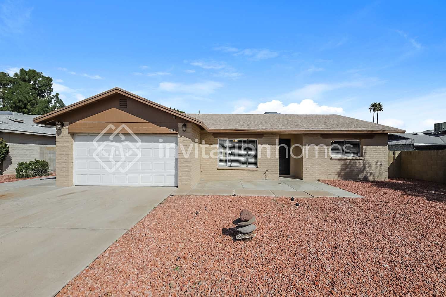 5808 W Mary Jane Ln photo 3