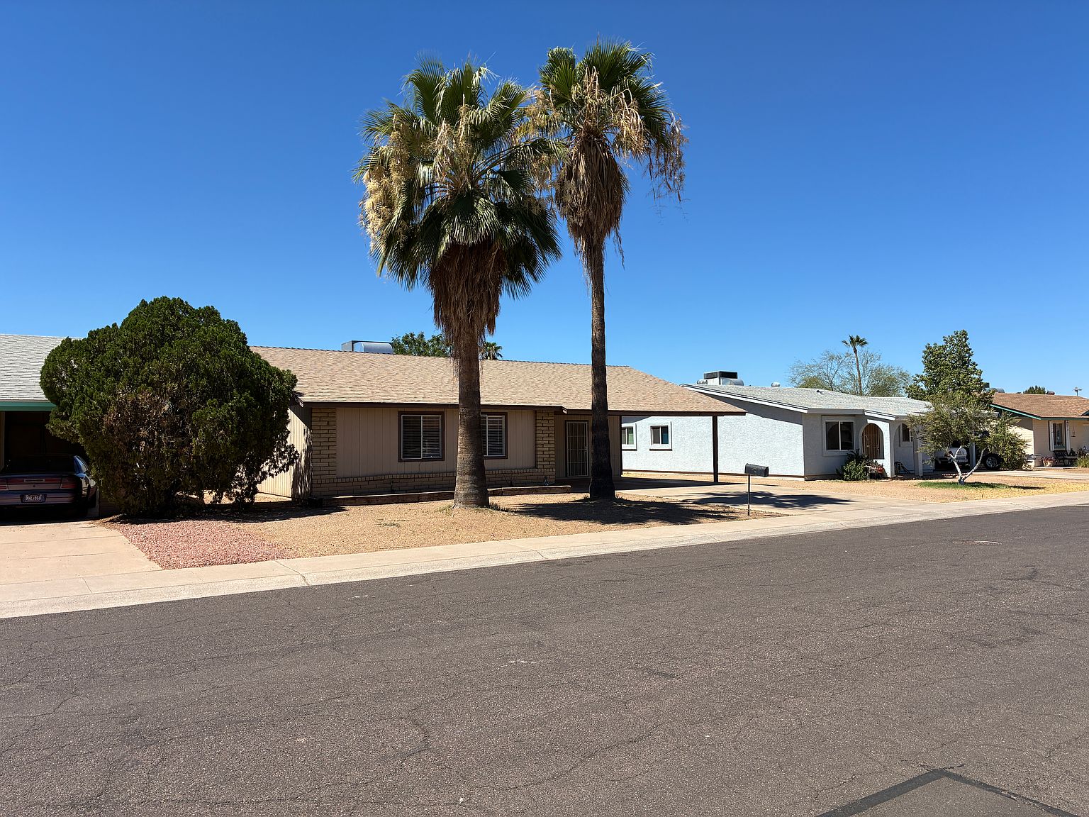 5915 W Tierra Buena Ln Glendale, AZ 85306 photo 4