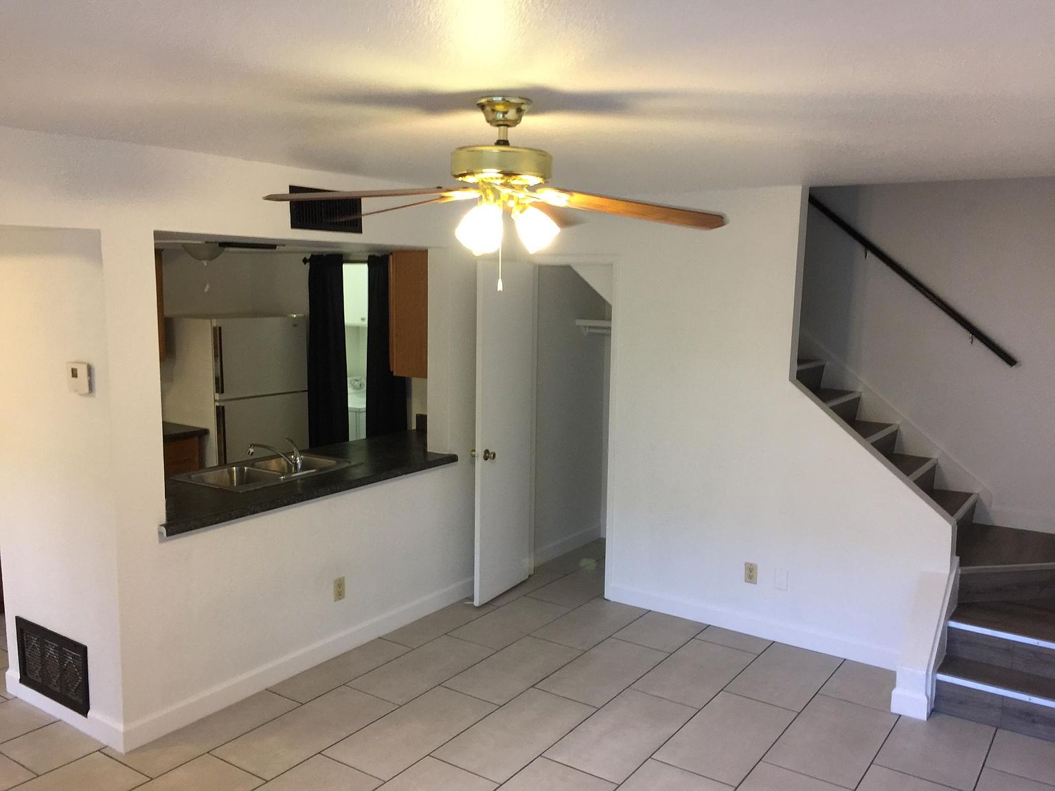 5308 W Redfield Rd photo 4