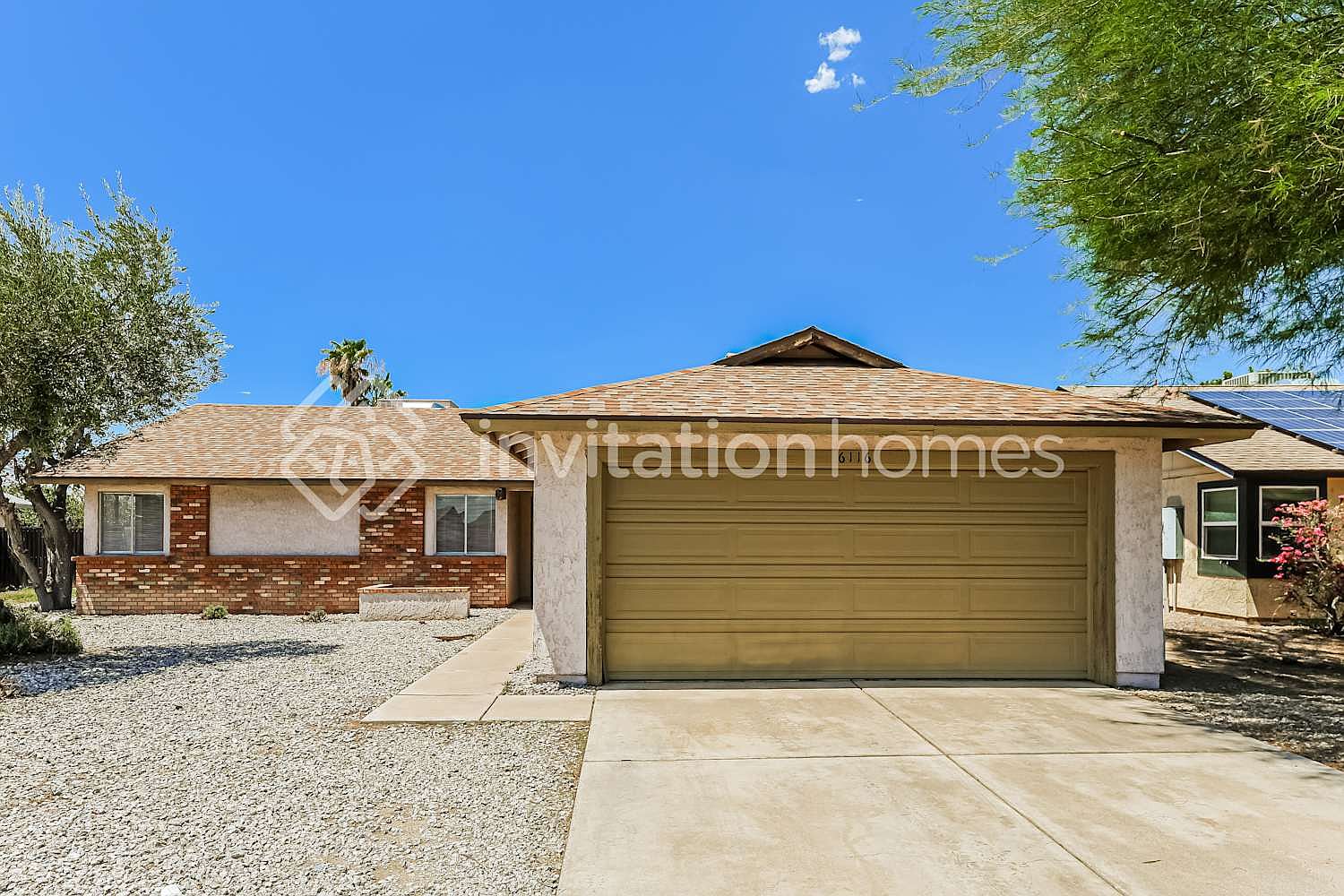 6116 W Evans Dr Glendale, AZ 85306 photo 2