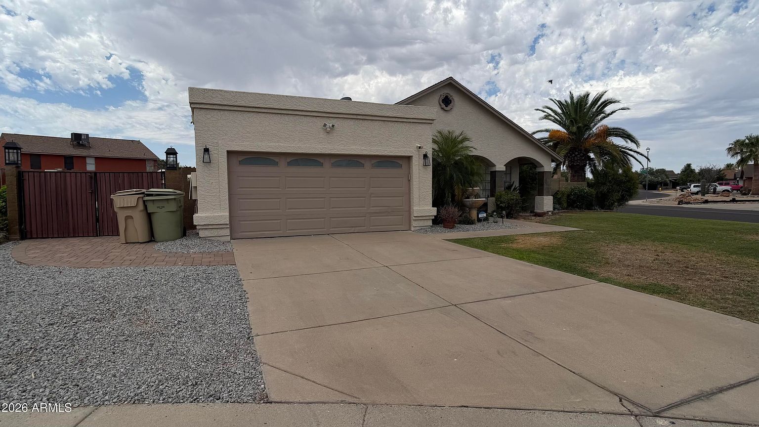 15201 N 61st Ave Glendale, AZ 85306 photo 2