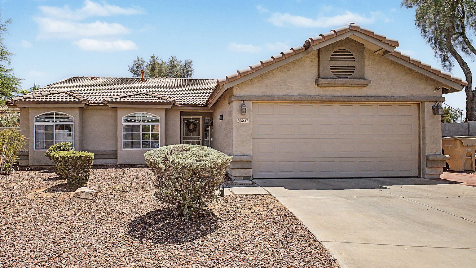 6647 West Tonopah Drive photo 2