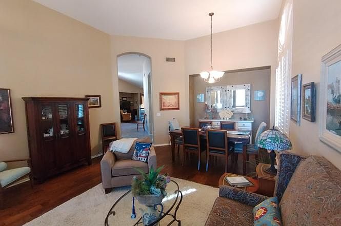 20273 N 68th Dr photo 5