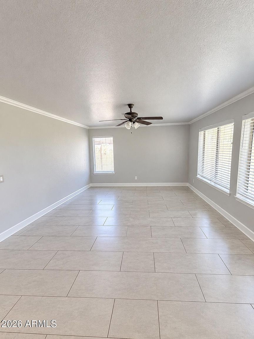 7389 W Tonopah Dr photo 4