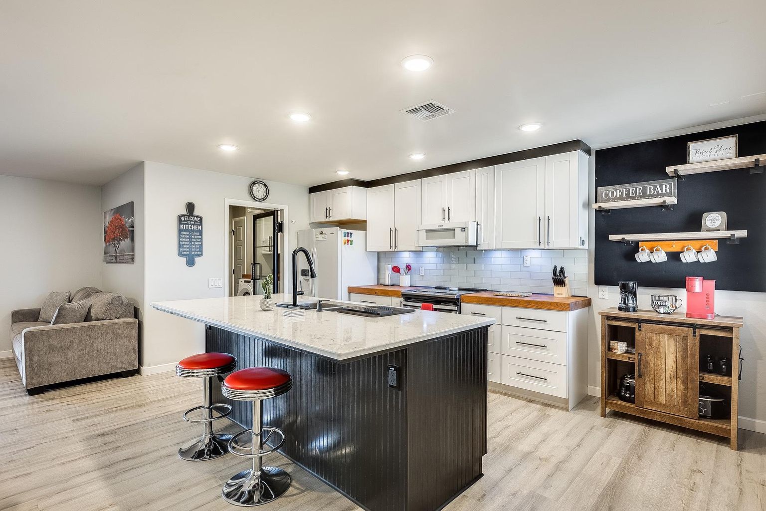 19051 N Star Ridge Dr photo 2