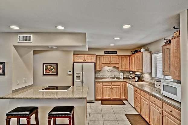 13211 W Jadestone Dr photo 3