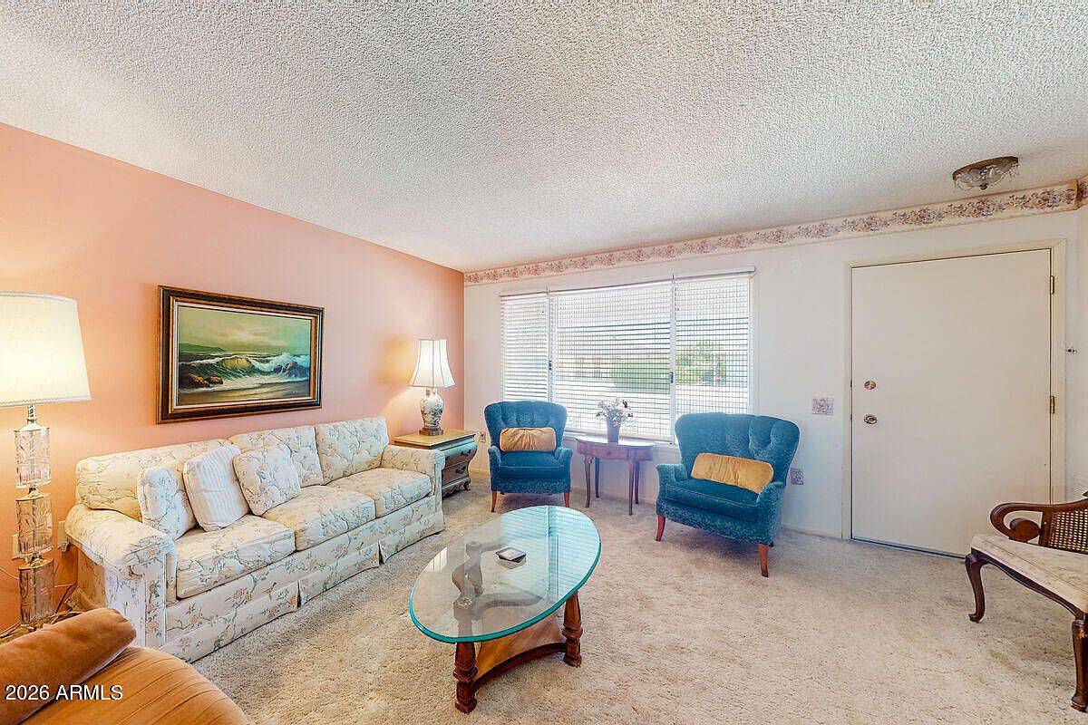 13242 W Kodiak Dr photo 4