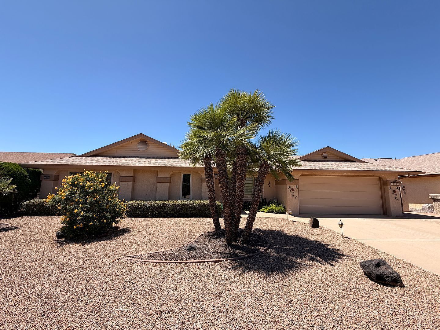 14607 W Yosemite Dr Sun City West, AZ 85375 photo 2