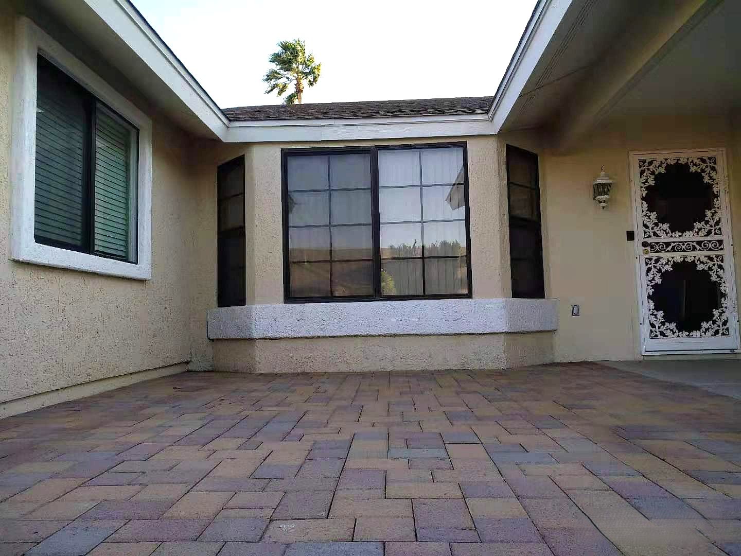 14619 W Trading Post Dr photo 2