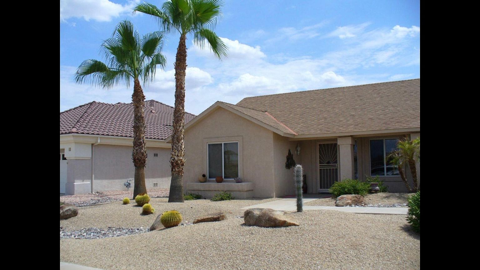 14677 W Yosemite Dr photo 2