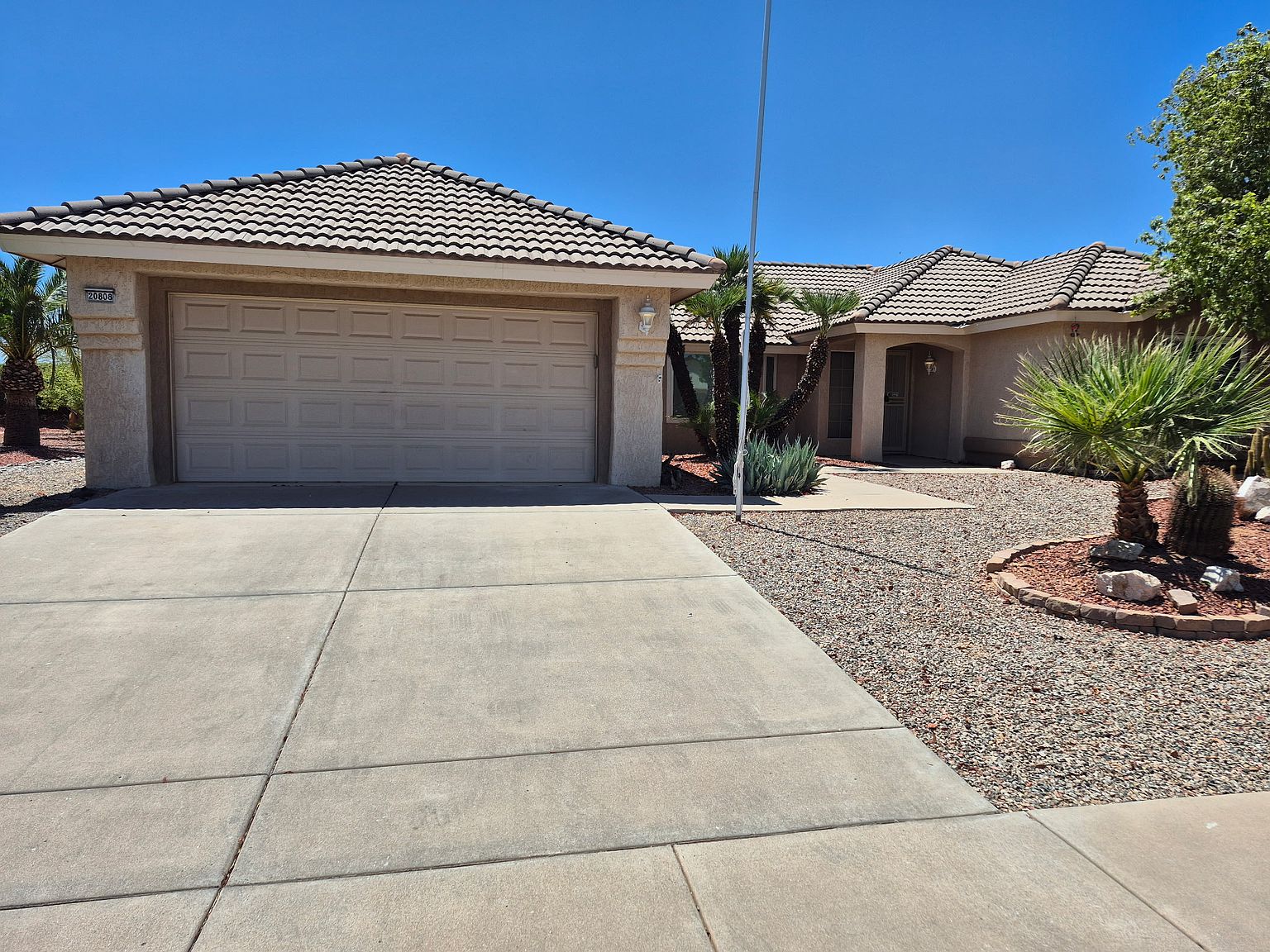 20808 N 149th Dr photo 2