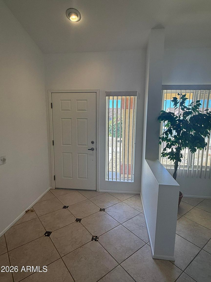 14518 W Heritage Dr Sun City West, AZ 85375 photo 5