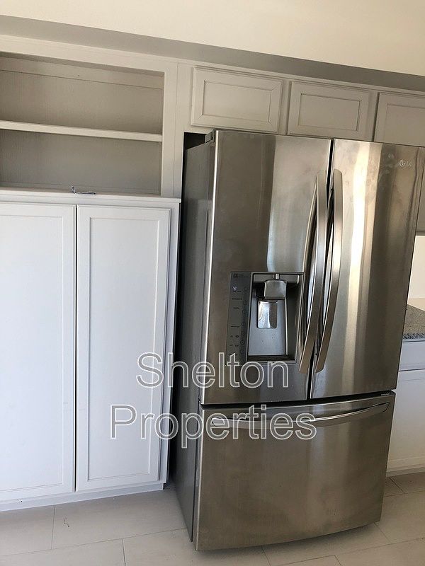 14305 W Heritage Dr Sun City West, AZ 85375 photo 5