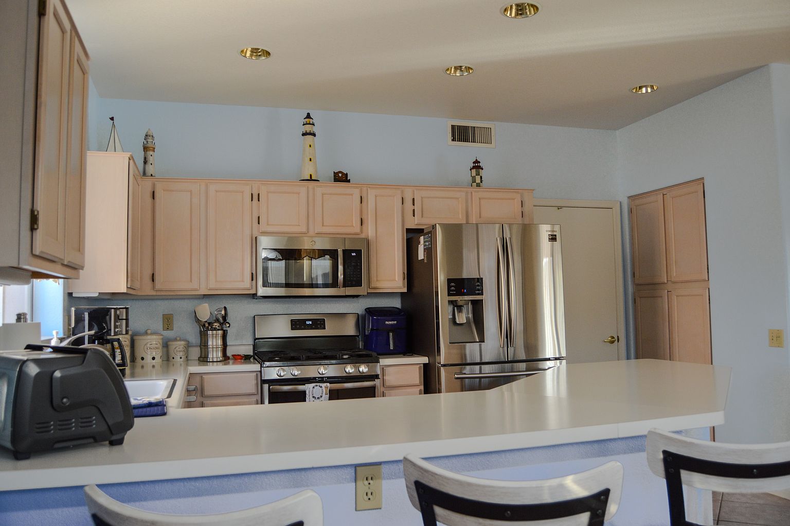 22212 N Cheyenne Dr Sun City West, AZ 85375 photo 4