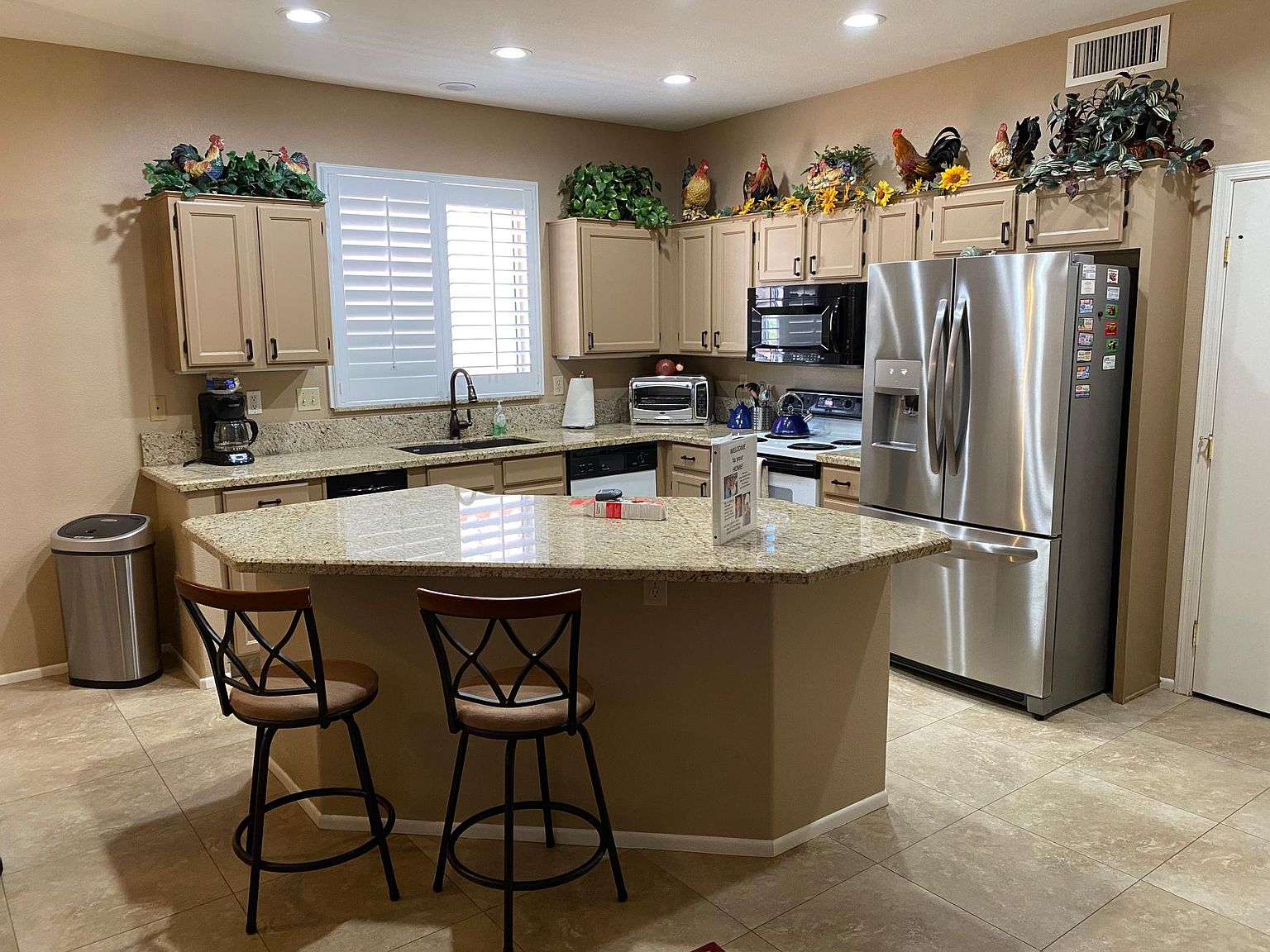 14234 W Via Montoya photo 5