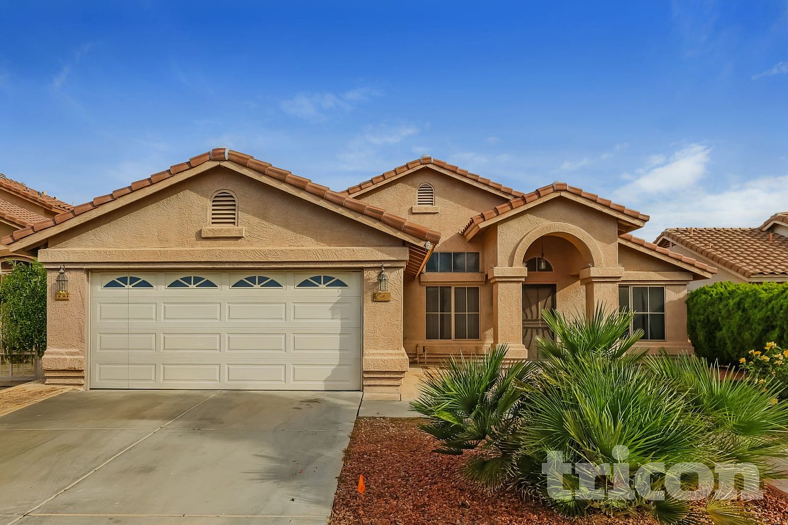 15028 W Elko Dr Surprise, AZ 85374 photo 3