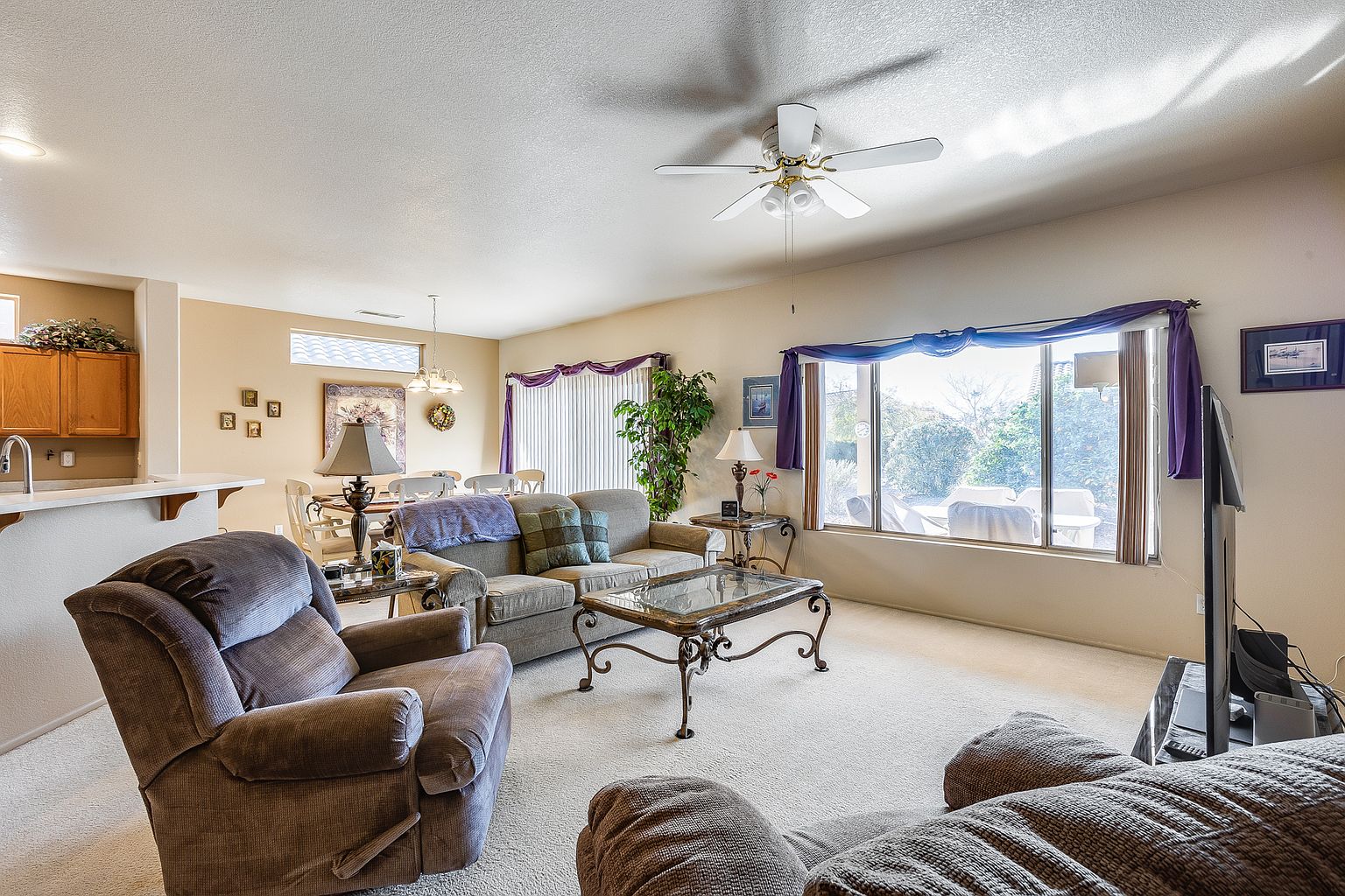 15973 W Quail Creek Ln photo 3