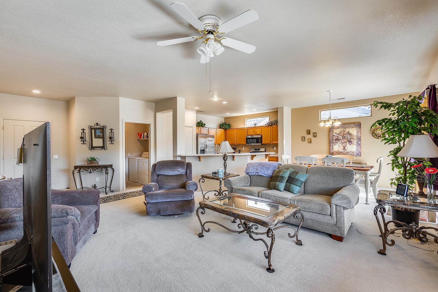 15973 W Quail Creek Ln photo 4