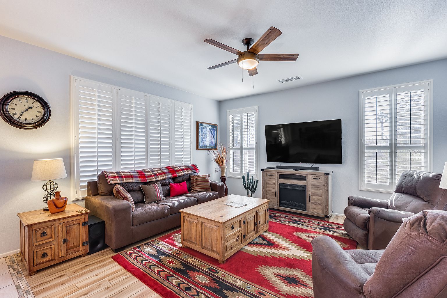15511 W Coral Pointe Dr photo 5
