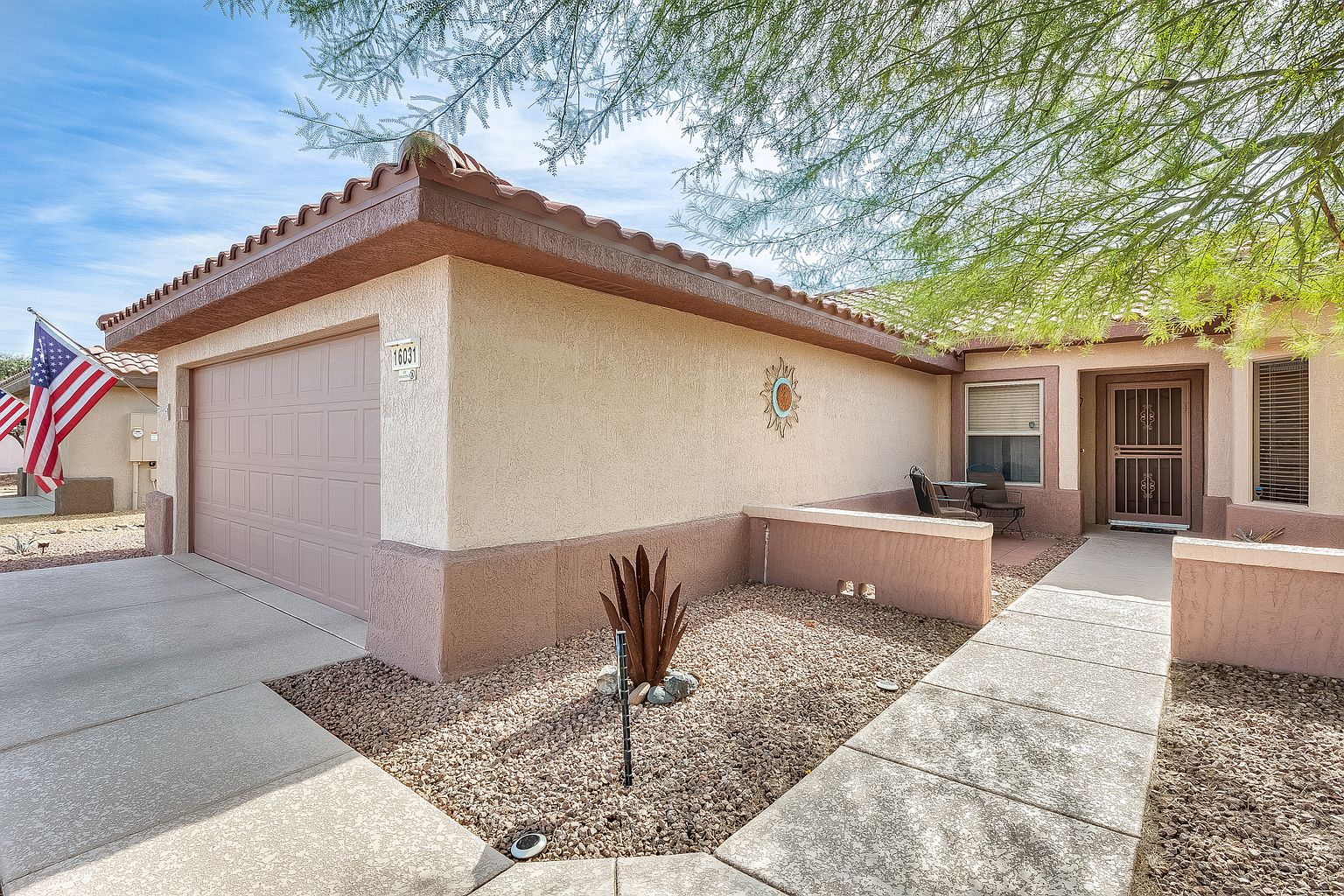 16031 W Copper Crest Ln photo 2