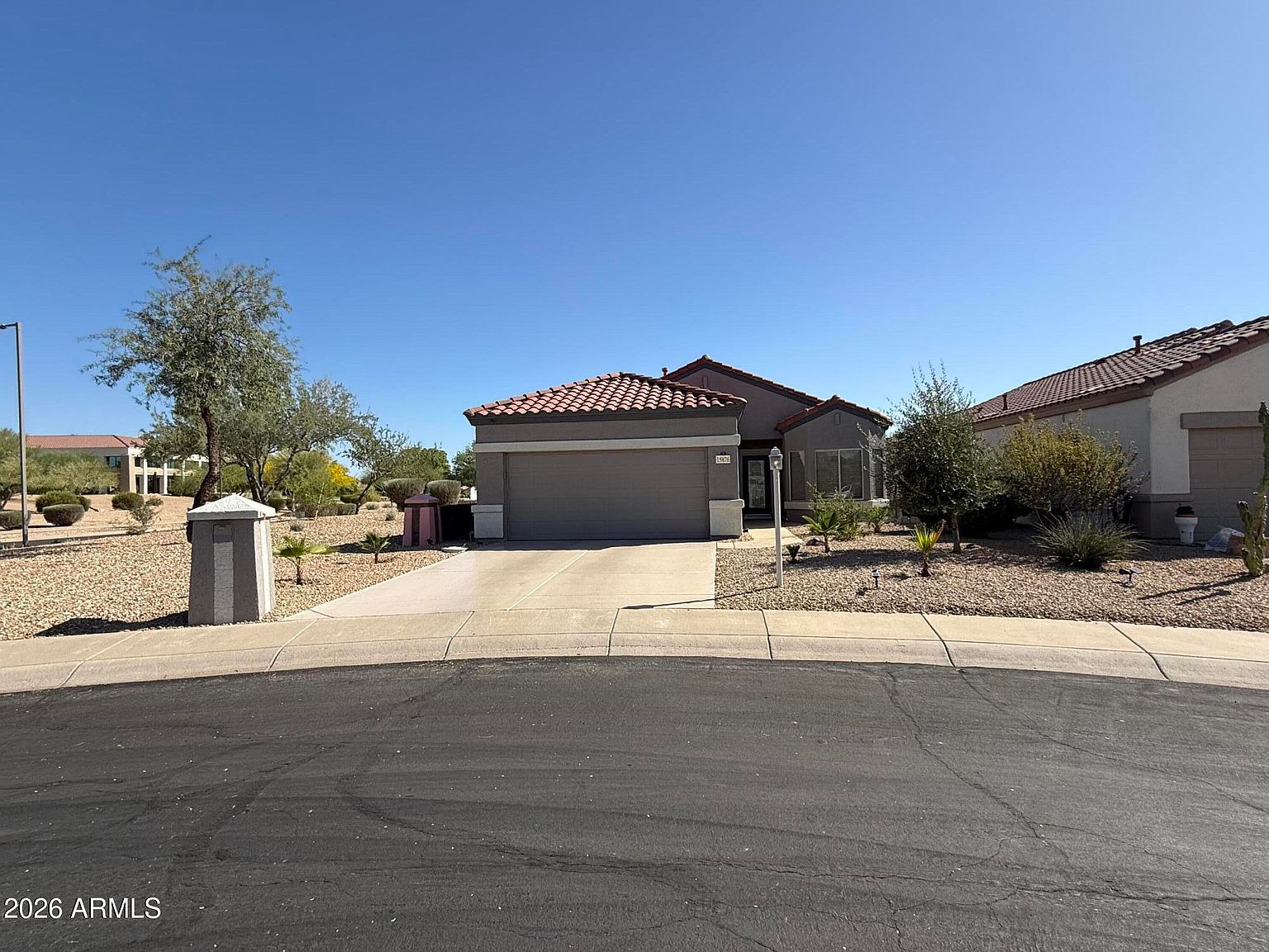 15876 W Alpine Ridge Dr Sun City, AZ 85374 photo 2