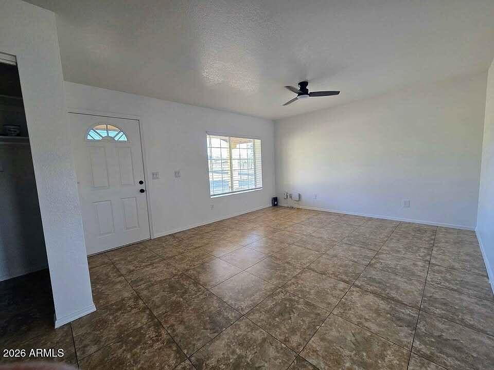 4012 W Carver Rd photo 3
