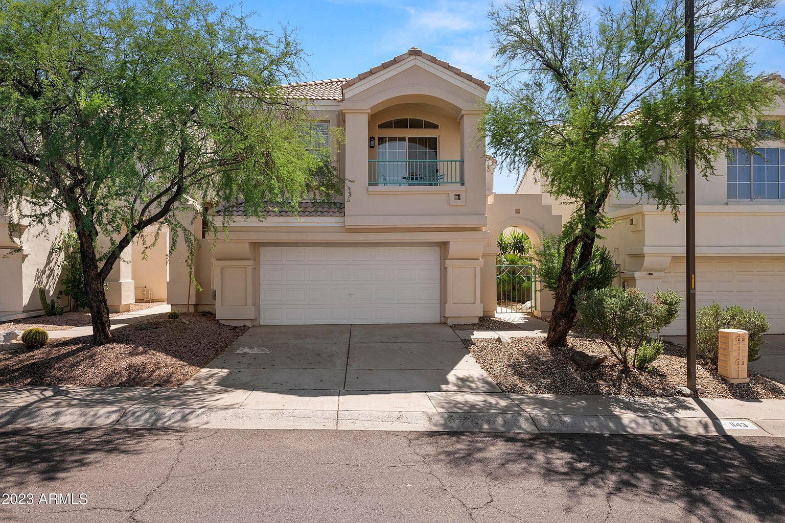 1143 E Amberwood Dr Phoenix, AZ 85048 photo 3